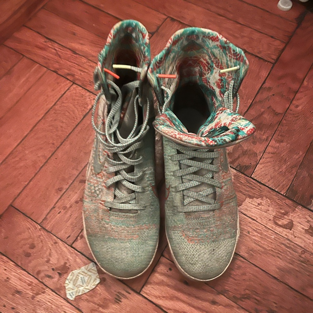 Whatakobes 9.5